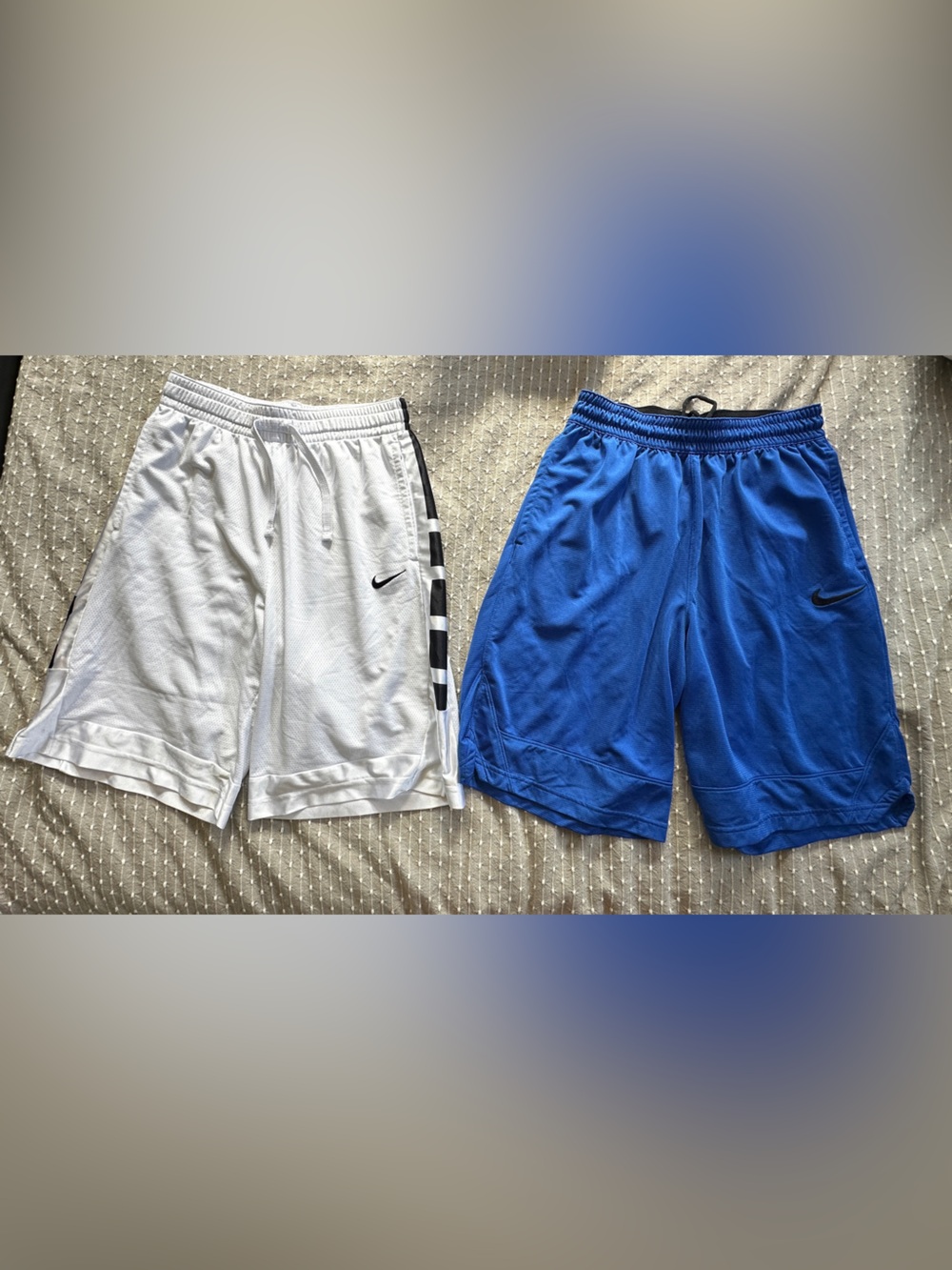 Men’s Nike dri-fit lot of 2 athletic shorts size medium blue white